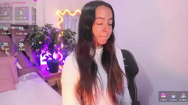 Laraa_tay on StripChat 
