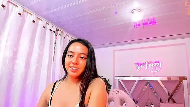 Laraa_tay on StripChat 