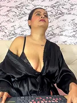 Lili__taylor on StripChat 
