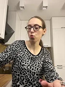 Freechat MartiniiSelenna on StripChat