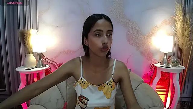 Freechat MilkyLally on StripChat