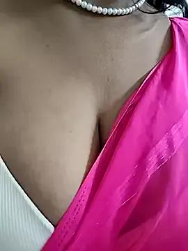 Miss-oly on StripChat 