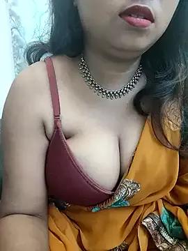 Miss-oly on StripChat 