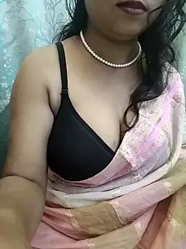 Miss-oly on StripChat 