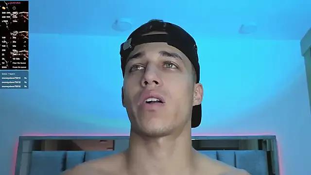 Freechat orionblaze69_ on StripChat