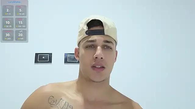 Freechat orionblaze69_ on StripChat