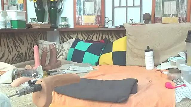 Freechat RitaMinx on StripChat