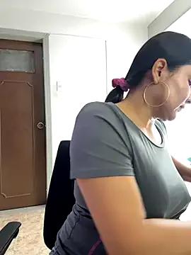 Freechat Rouse69_ on StripChat