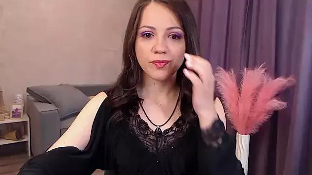 SusanMorado on StripChat 