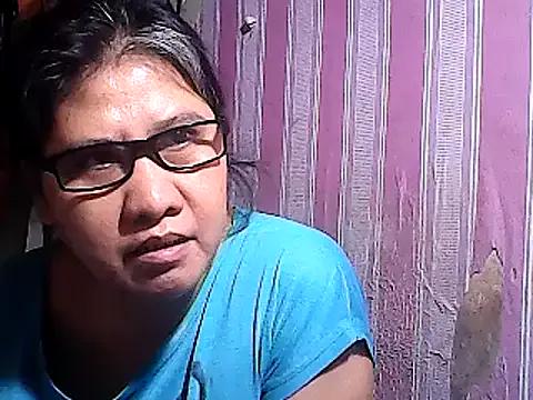 Freechat sweetsosie18 on StripChat