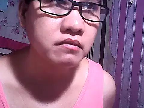 Freechat sweetsosie18 on StripChat