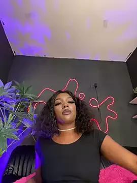 TIFFANYYSTAR on StripChat 