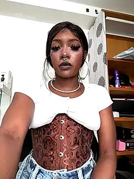 TIFFANYYSTAR on StripChat