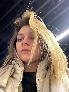 ValenciaShock from StripChat