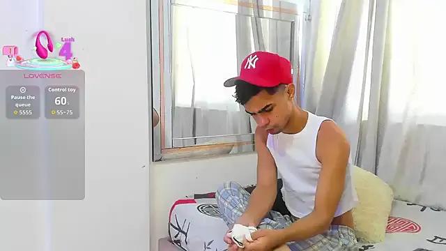 Freechat Violet_Dream2 on StripChat