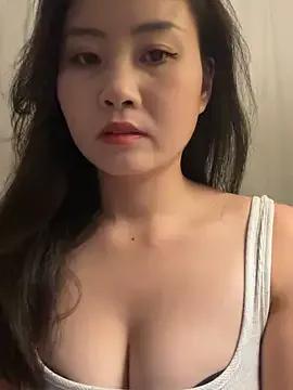 Freechat wly2028 on StripChat